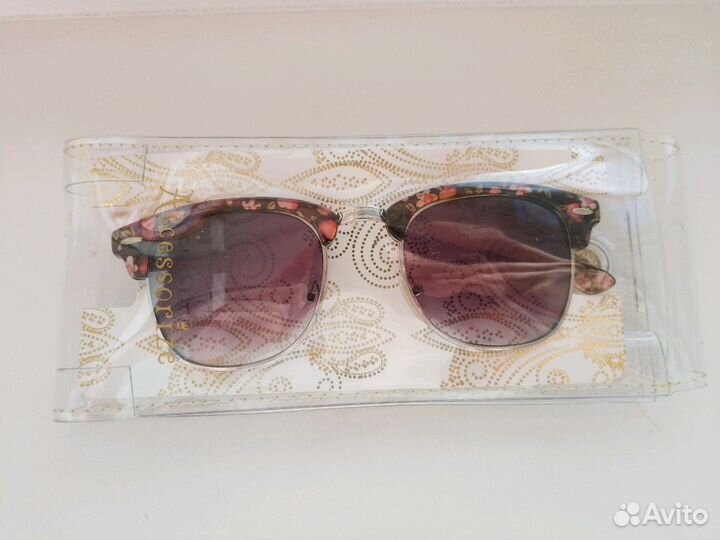 Солнечные очки Accessorize