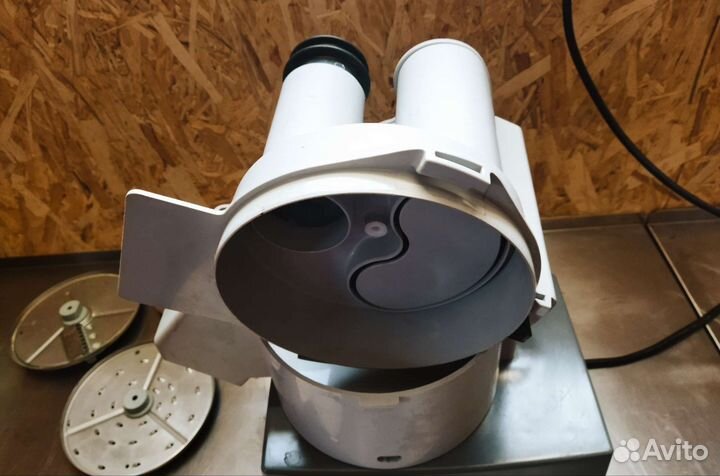 Процессор кухонный Robot Coupe R211 XL