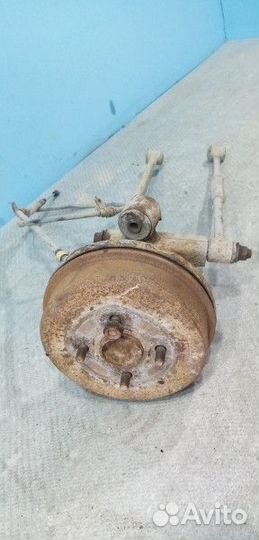 Кулак поворотный задний правый Toyota Corolla 8 (E