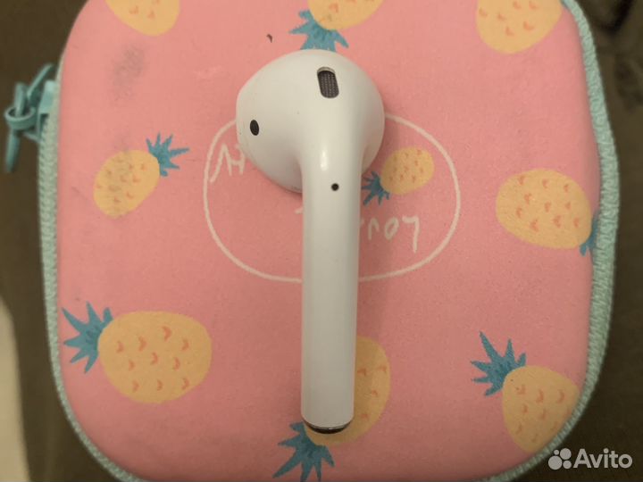 Наушник airpods 2