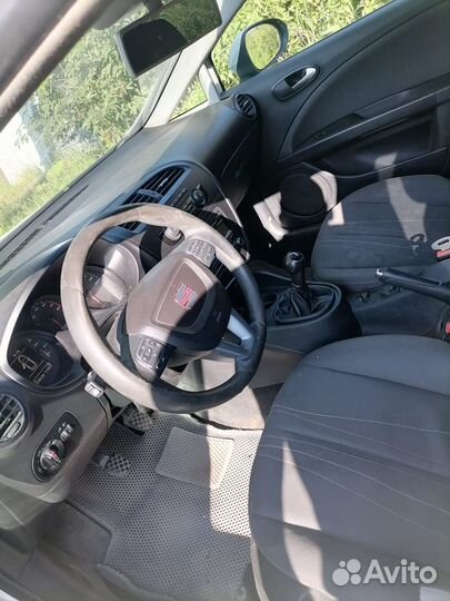 SEAT Leon 1.2 МТ, 2012, 330 000 км