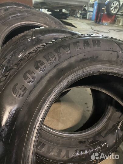 Goodyear Cargo Ultra Grip 2 215/60 R16