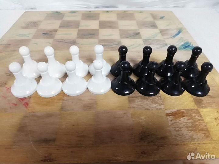 Шахматы СССР Большие фигуры пластик 70-е г.г