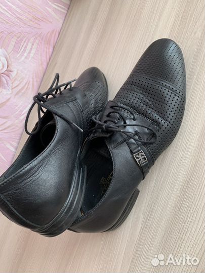 Туфли мужские 40 размер
