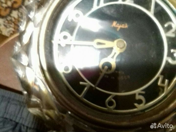 Часы настольные маяк 1965г