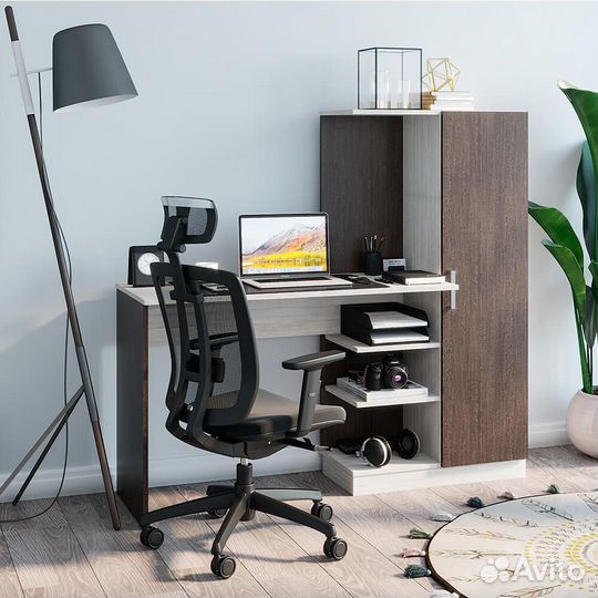 Компьютерный столик IKEA