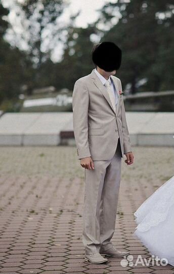 Мужской костюм