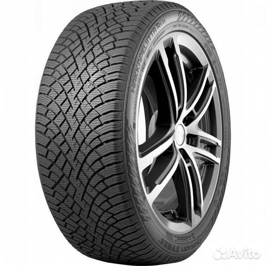 Nokian Tyres Hakkapeliitta R5 215/45 R17