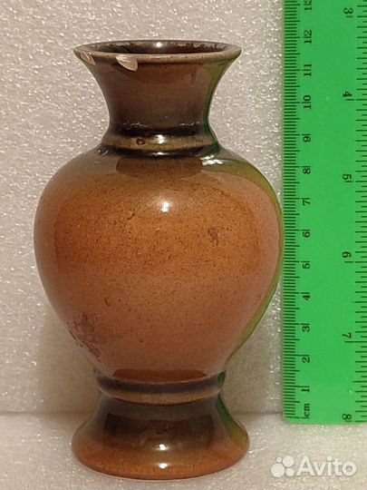 Вазочка маленькая. Интерьерная. Высота - 12 см