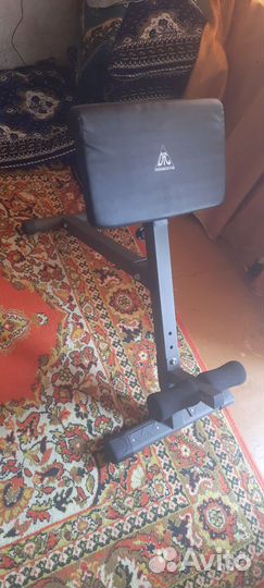 Тренажер для спины гиперэкстензия