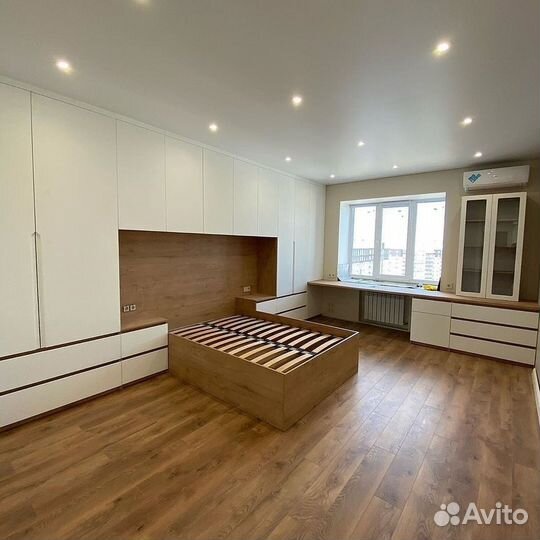 Шкаф распашной / купе