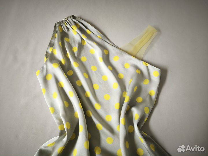 Платье в горох декольте Дианы размер L