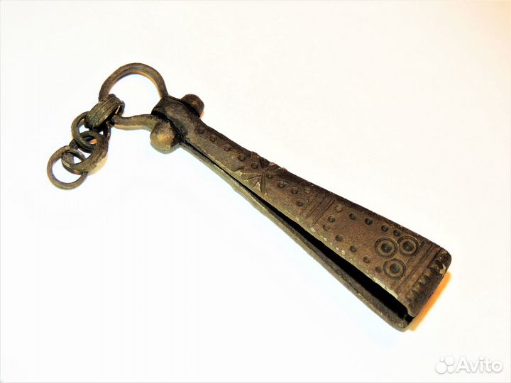 15-16 век. Щипчики-пинцет древней мордвы