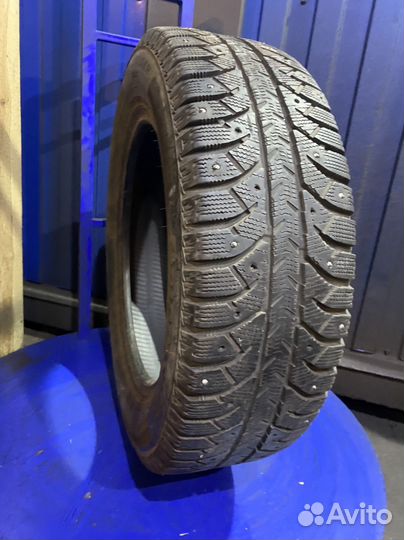 Bridgestone Ice Cruiser 7000S 185/65 R15 88T
