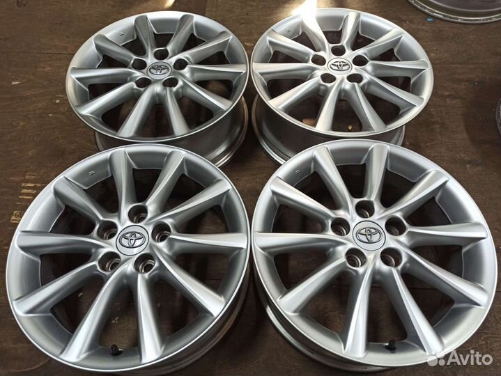 Диски 17 5х114,3 оригинал Тойота из Японии