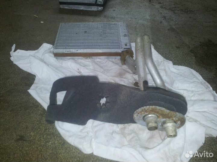 Радиатор отопителя салона Пежо 407