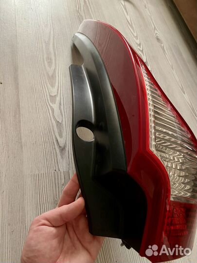 Фонарь задний правый Volvo xс60 2011 B4204T6