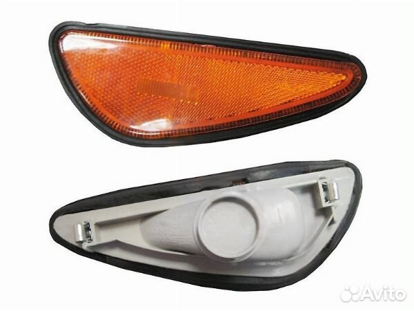 Поворот в передний бампер nissan cefiro, maxima 98-03 RH