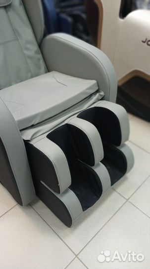 Массажное кресло