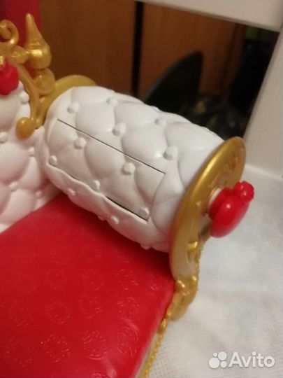 Мебель монстр хай