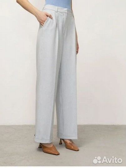 Новый Костюм женский Еmka разм. 42-44