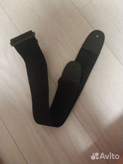 Ремень для гитары и медиаторы в подарок