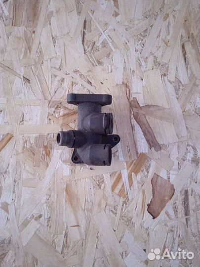 Фланец тройник системы охлаждения ауди а6