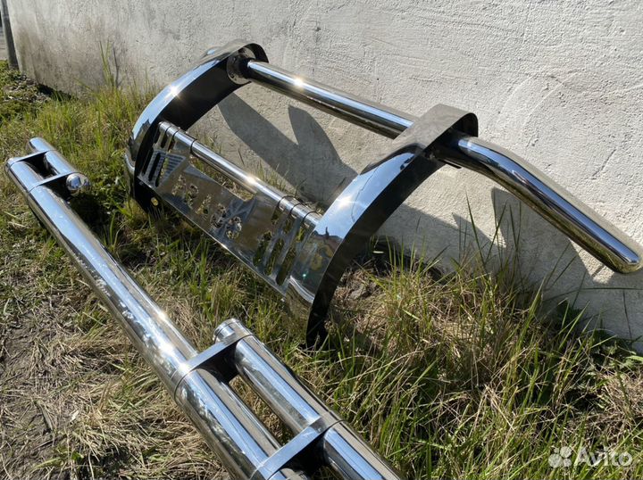 Продам кенгурятник на Toyota LC Prada