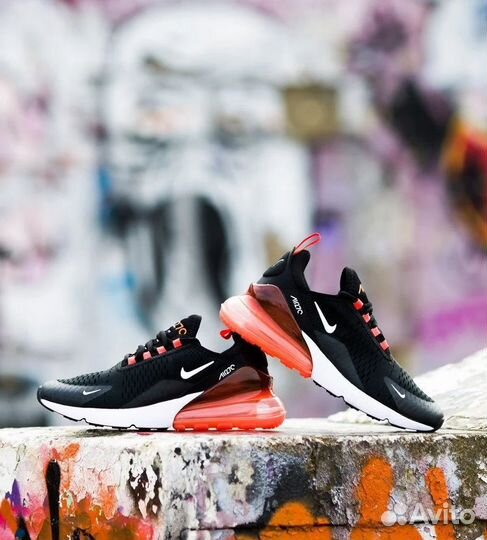 Nike Air Max 270
