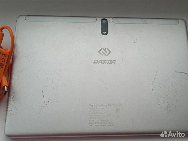 Планшет Digma Optima