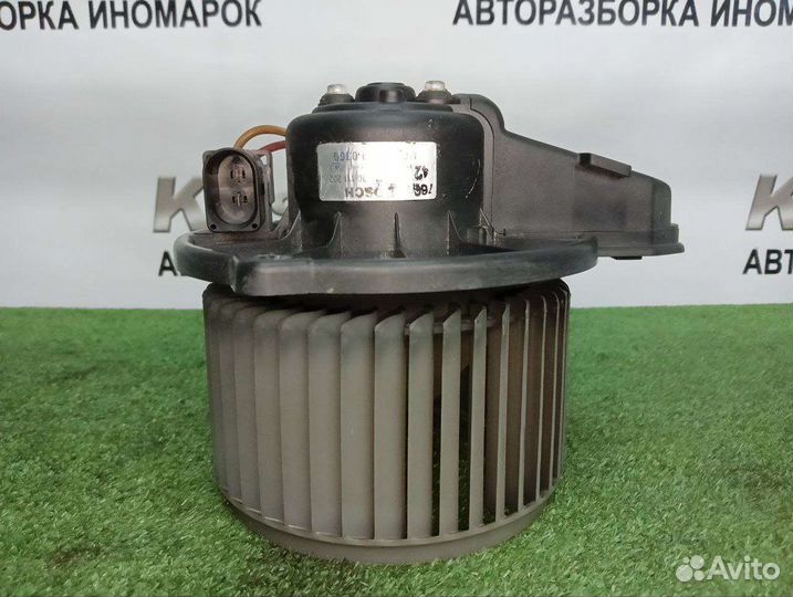 Моторчик печки Audi A6 C5