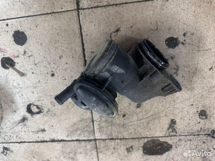 Маслоотделитель Skoda Octavia A5 1.4 BUD 2012