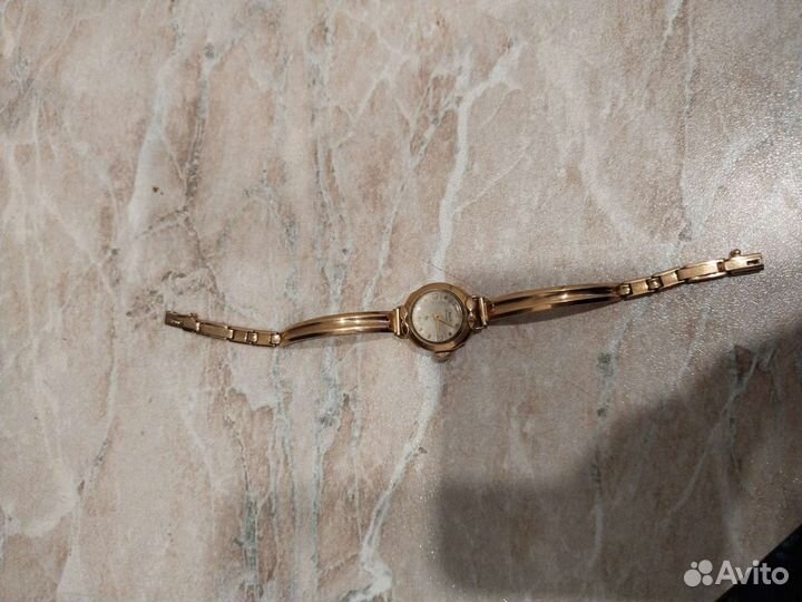 Золотые часы