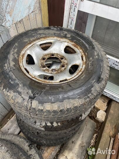 Продам колеса 215/80/R15