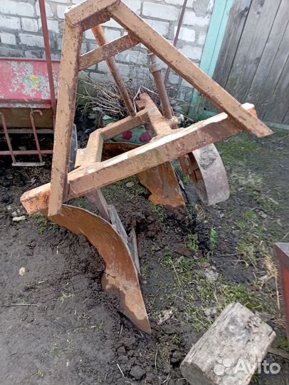 Плуг 1L 2-20, 2024