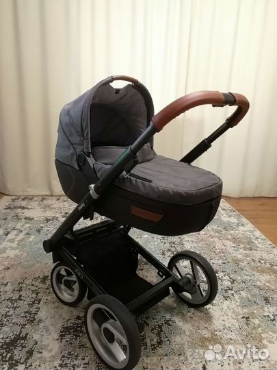 Коляска 2 в 1 Mutsy Go