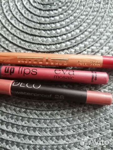 Карандаш для губ косметика