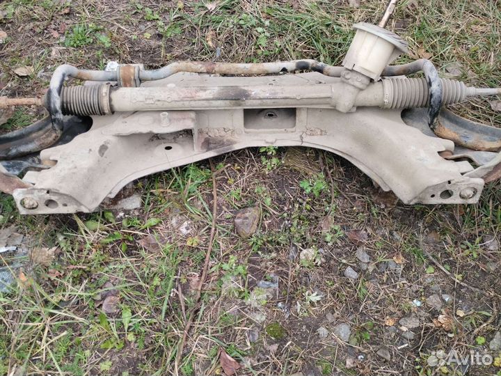 Подрамник передний Renault Scenic 2 оригинал