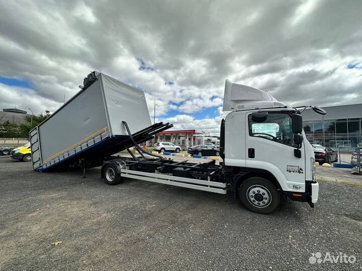 Isuzu Forward (F-Series), 2023