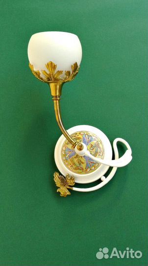 Светильник настенный кованый