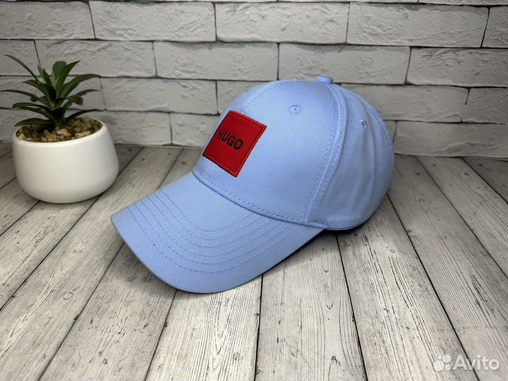 Бейсболка женская hugo boss
