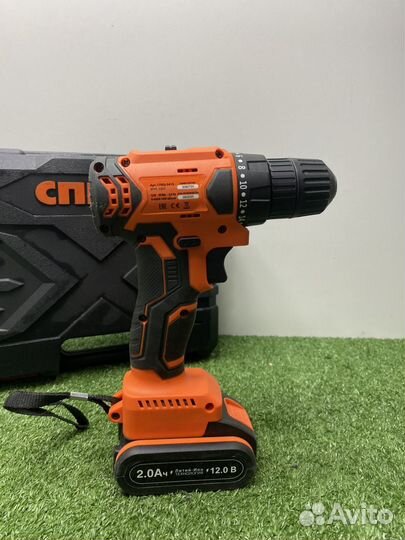 Аккумуляторная дрель-шуруповерт Спец бда-12-М (909