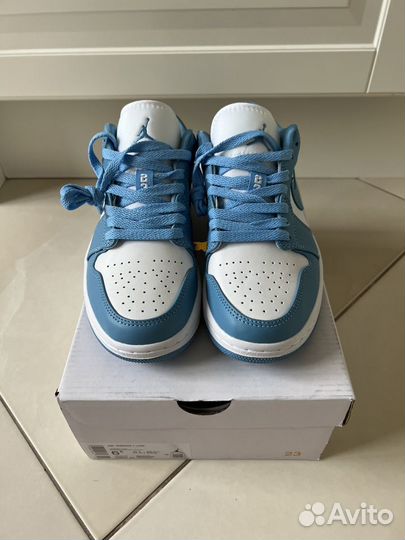 Кроссовки Nike Air Jordan 1 Low University Blue