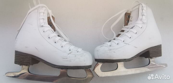 Коньки для фигурного катания runa