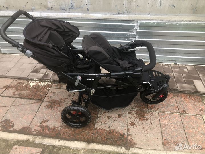 Детская двухместная коляска