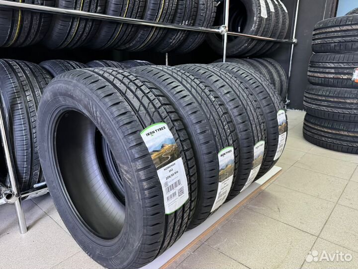 Ikon Tyres Character Eco 215/60 R16 112