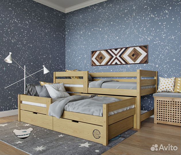 Двухъярусная кровать из дерева