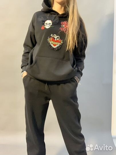 Костюм спортивный