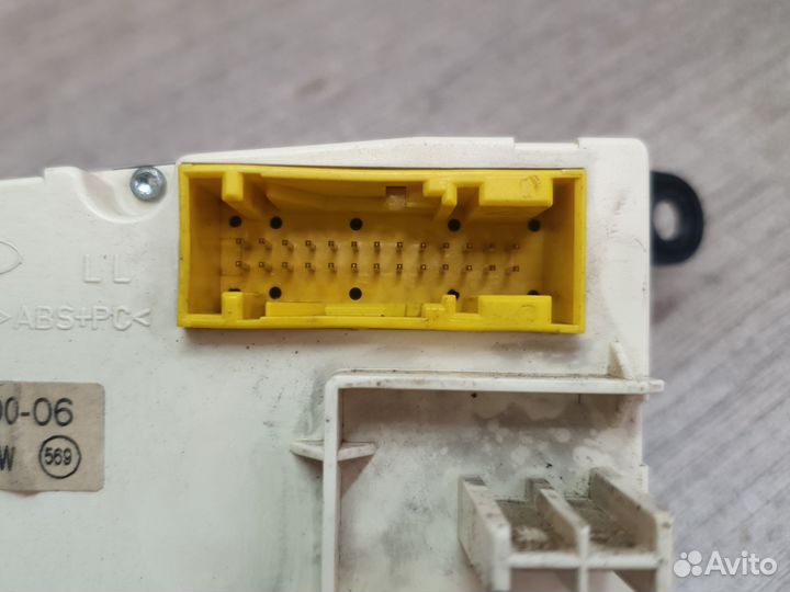 Дисплей информационный ford focus 1