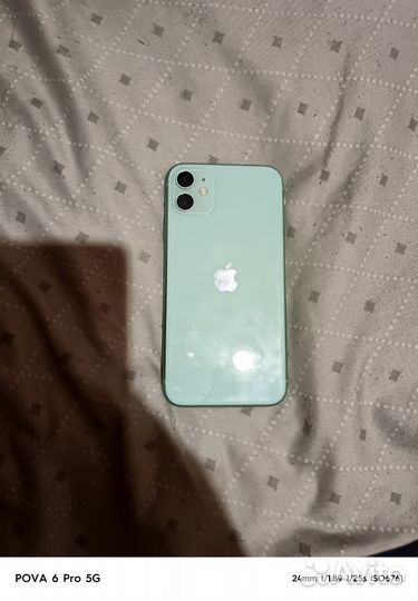 iPhone 11, 64 ГБ